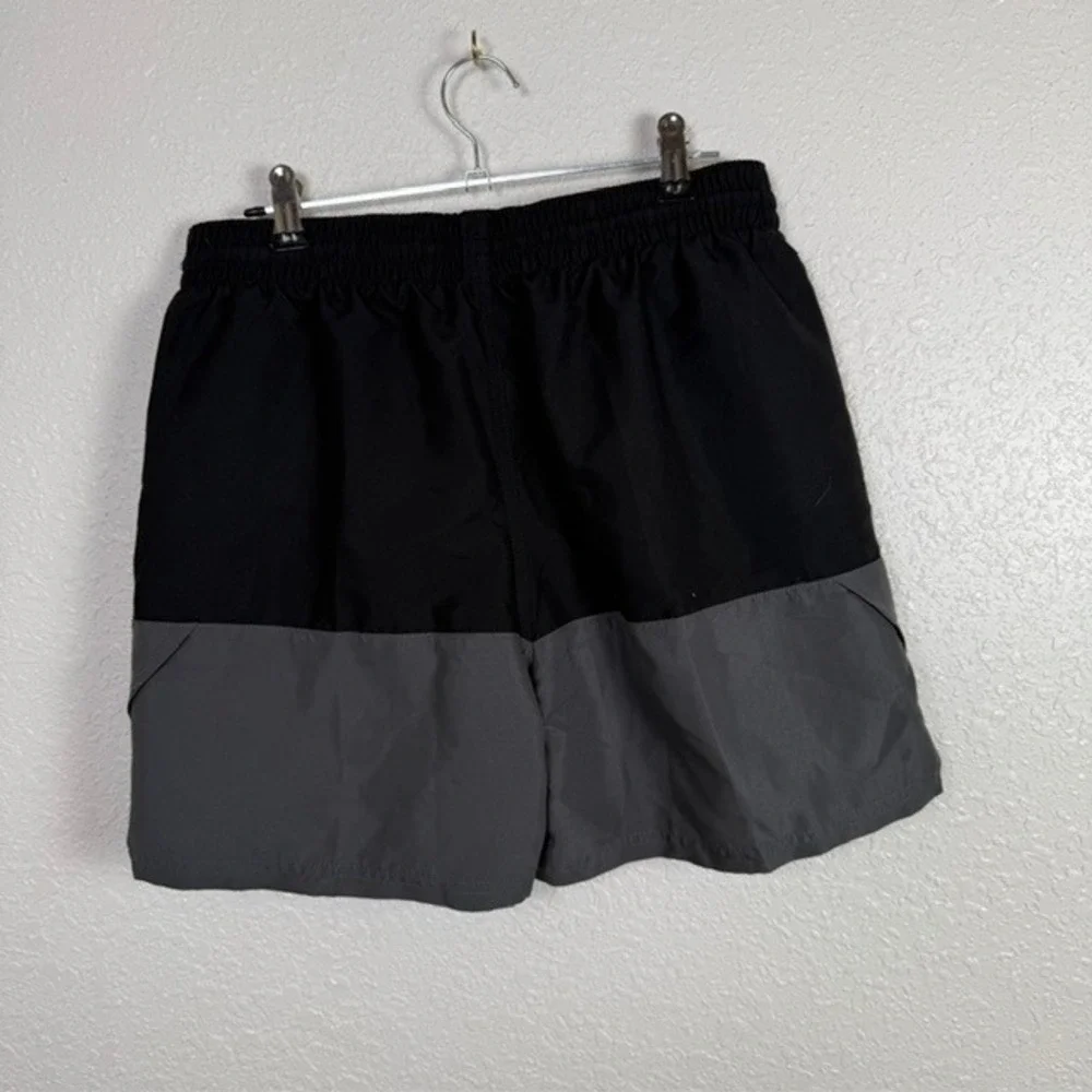 NWT Nike Swim‎ 5